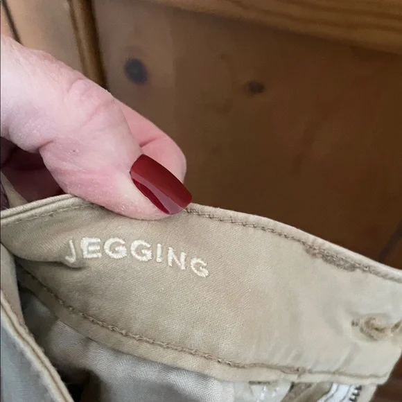 American Eagle Light Brown Jeans - Picture 5 of 8